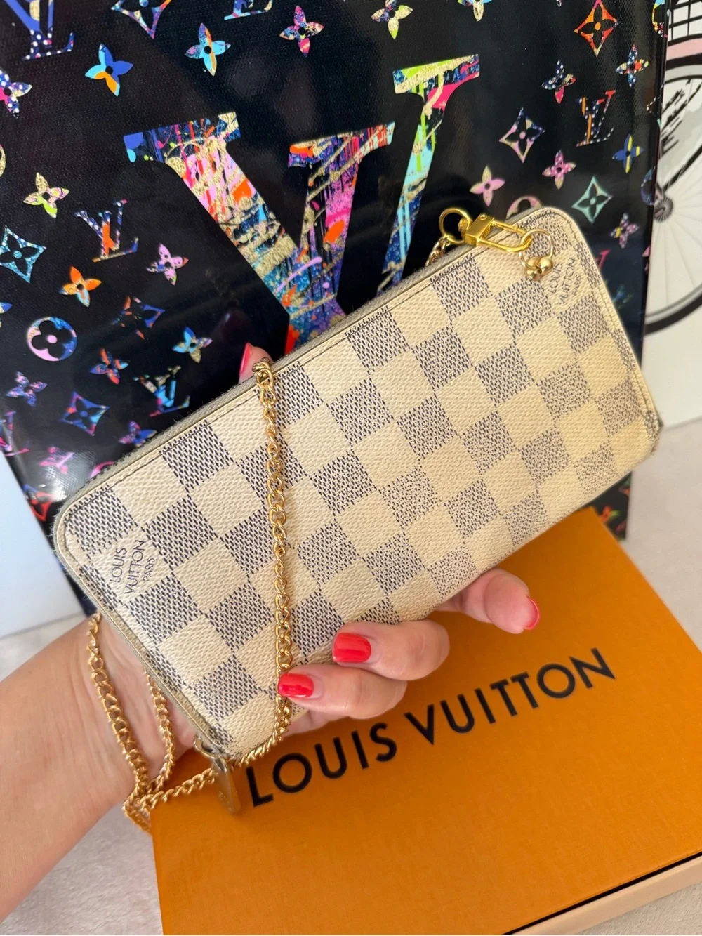 Louis Vuitton Authentic Damier Azur Zippy Long Wallet Purse with Chain